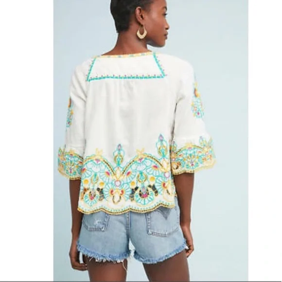 ANTHROPOLOGIE AKEMI + KIN Bisbee Embroidered Top White Yellow Women’s Size 4 - Picture 2 of 10